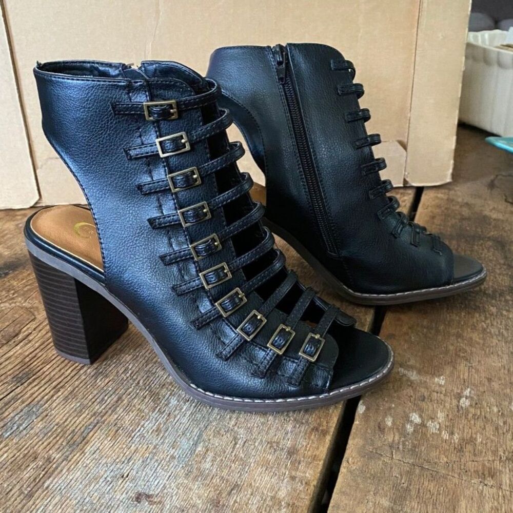 NWT Est 1946 Black Caged Peep-toe Block Heel Booties Size 8